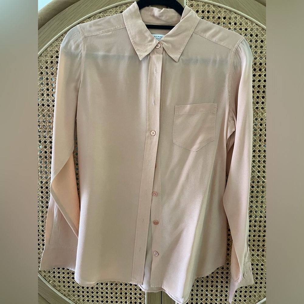 EQUIPMENT femme peach color silk blouse